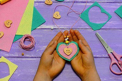 Craft-and-Dressmaking-for-Kids-Teens_02